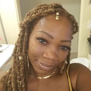 Meet your Posher, Ronda